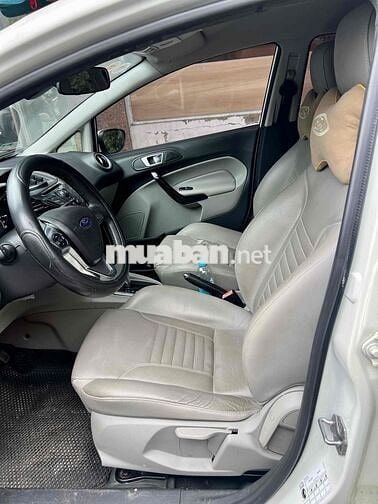 Ford Fiesta 2015 - 62000 km