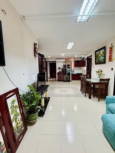 Căn hộ  rộng 99m2, 2p ngủ,Nội thất, Võ thị Sáu, Q3 giá 11,5tr/th