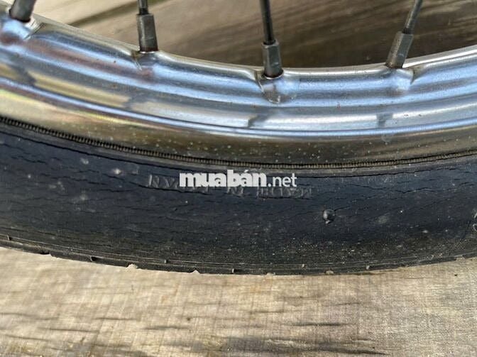 Cần bán Cub cánh én 50 sản xuất 1978 trùm mền