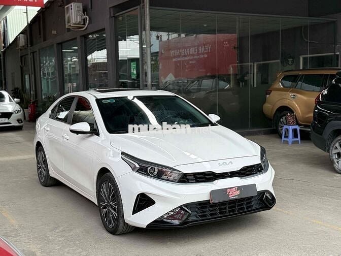 Kia K3 2022 1.6 Luxury một chủ - 170 triệu nhận xe