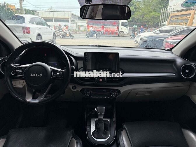 Kia K3 2022 1.6 Luxury một chủ - 170 triệu nhận xe