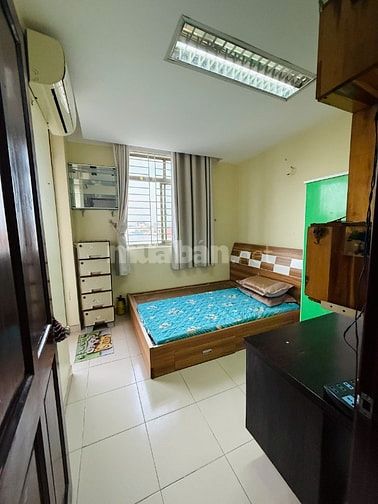 Căn hộ  rộng 99m2, 2p ngủ,Nội thất, Võ thị Sáu, Q3 giá 11,5tr/th