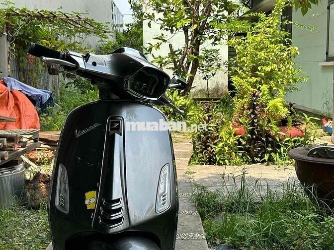 Em cần bán Vespa Sprint 125 2019