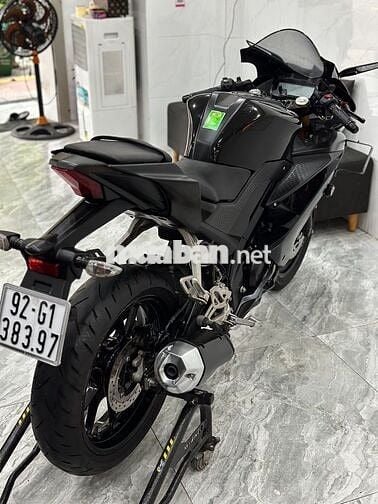 Yamaha R15 V3 màu Đen chuẩn zin ngon máy bao zin
