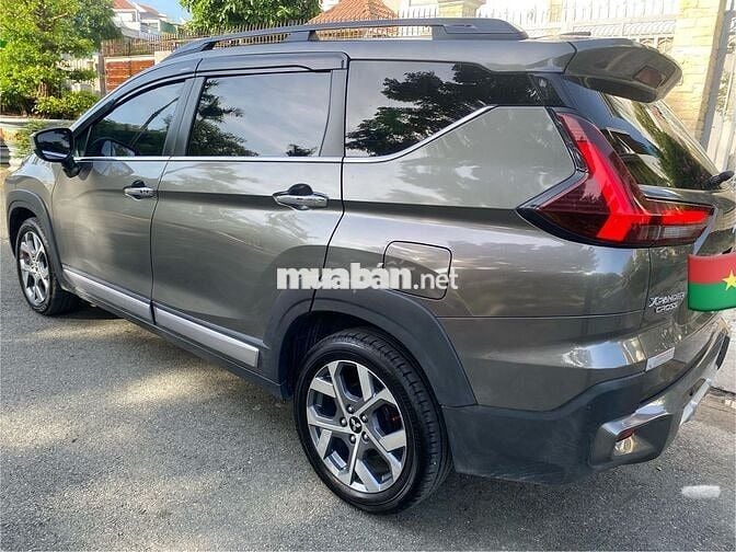 Mitsubishi Xpander Cross 2023 31000 km Siêu đẹp