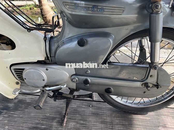 Cần bán Cub cánh én 50 sản xuất 1978 trùm mền