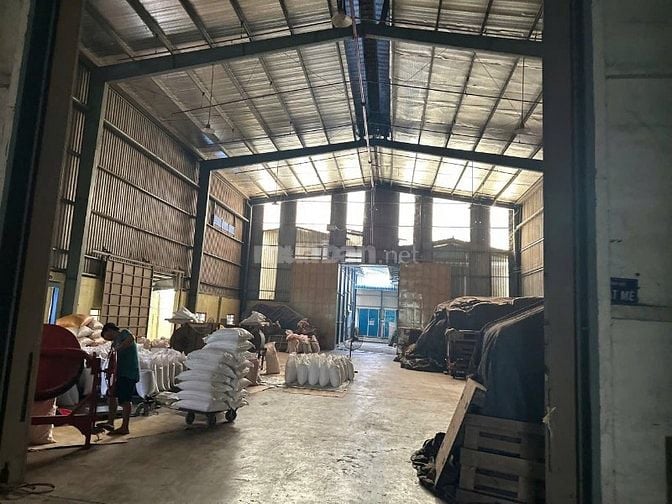 *Cho thuê kho xưởng*1300m2 gần Nguyễn Duy Trinh, Phường Phú Hữu, Q.9 
