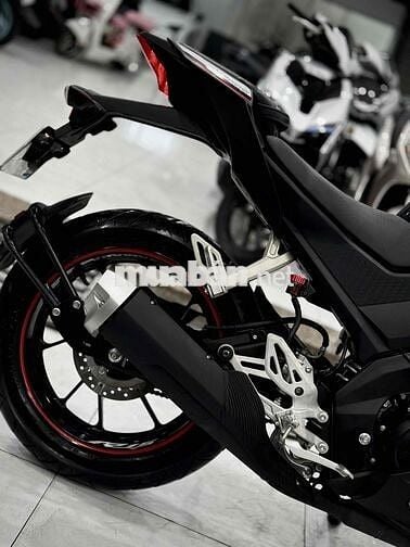 R15 2022 Odo4k Lướt chính chủ ký ( Hỗ trợ GÓP ) 🔥🔥