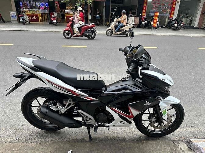 WINNER X CHUẨN 4000km MỚI 99,9%