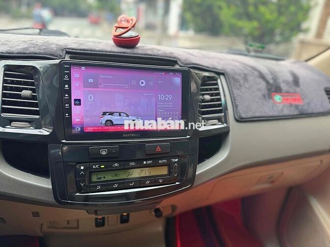 Toyota Fortuner 2010 Đen