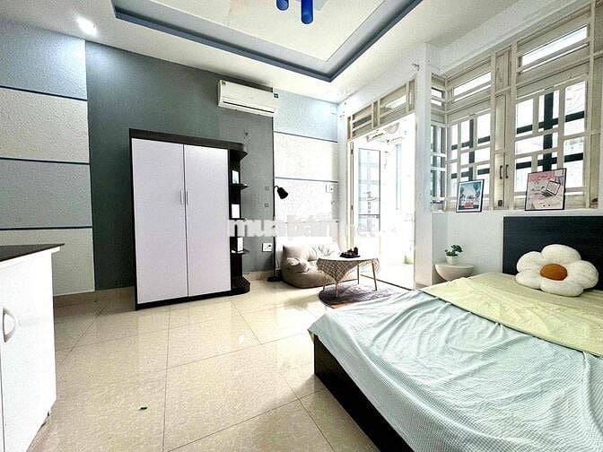 Studio full nthat cửa sổ 3tr4, ban công 4tr