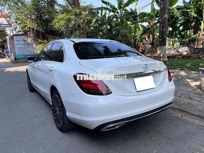 Toyota Hà Đông bán Mercedes C300 AMG 2019 - 3,5vkm