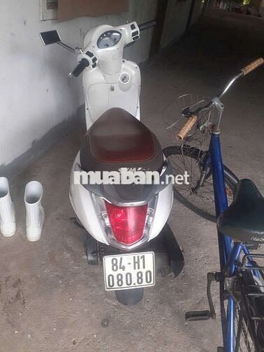 SYM Attila màu Trắng