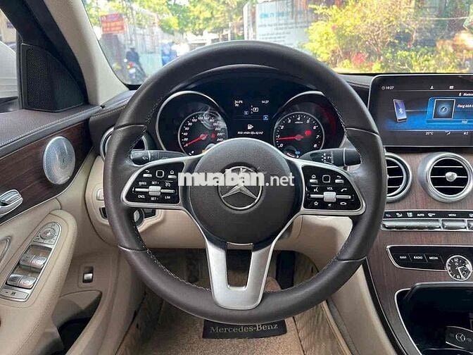 Toyota Hà Đông bán Mercedes C300 AMG 2019 - 3,5vkm