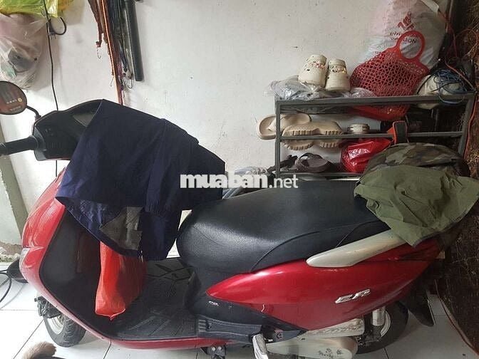 Honda Lead màu Đỏ