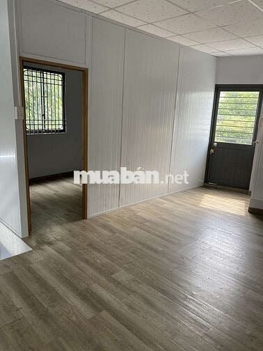 Cho thuê nhà trệt+lửng 4×14  nở hậu mặt tiền đường nguyễn cửu phú