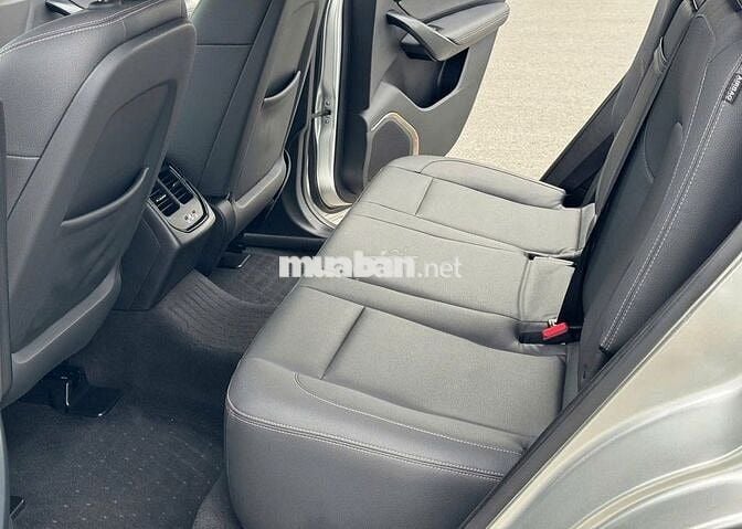 Vinfast VF8 Eco 2022 Trắng Siêu Lướt