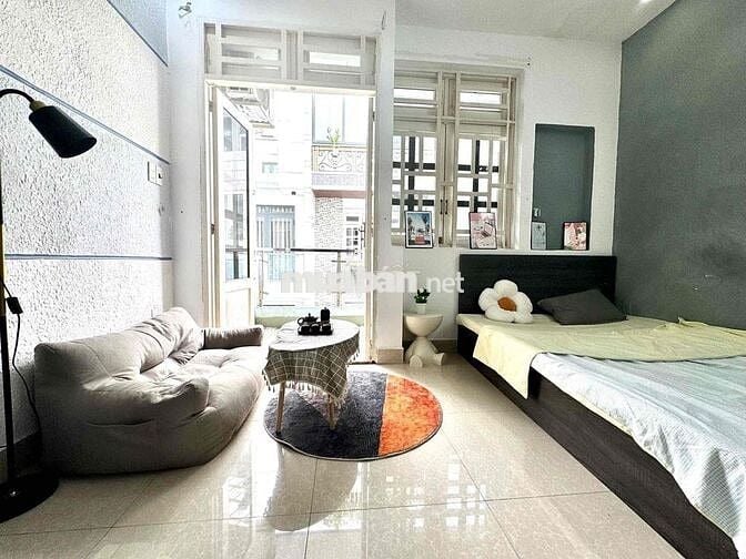 Studio full nthat cửa sổ 3tr4, ban công 4tr