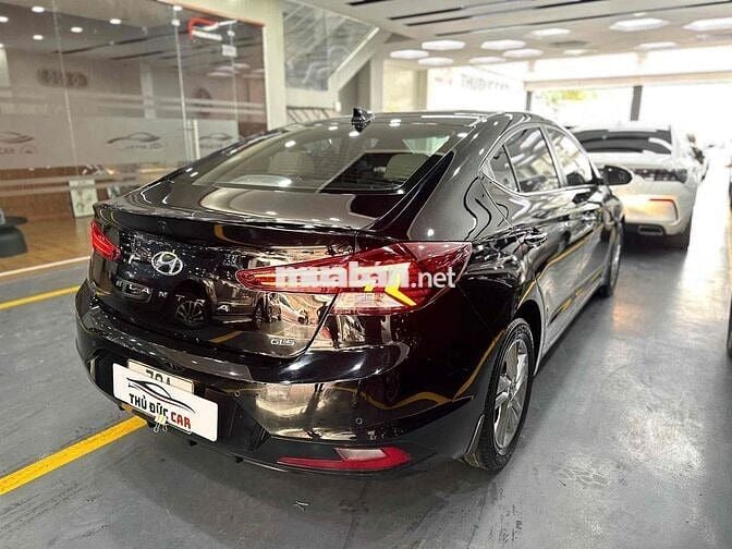 Hyundai Elantra 2022 1.6 AT Đen 36.000km