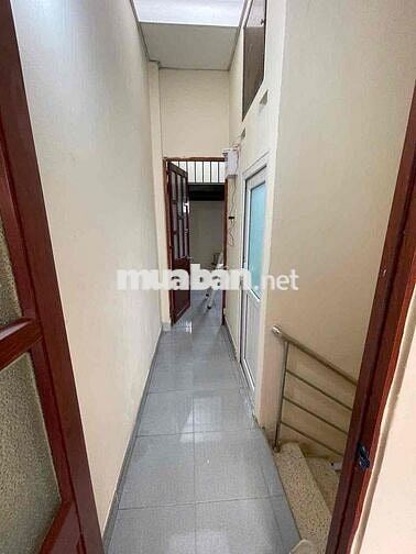 CHO THUÊ NHÀ PVC 1/ 4PN2WC HẺM OTOO 9,9tr TL NHANH