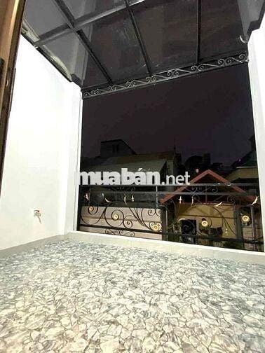 Bán nhà trung tâm Cầu Giấy – diện tích 60m² – 6 tầng — 20m ra Phố Lớn