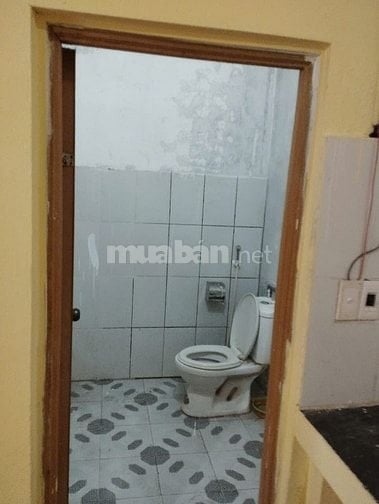 Cho thuê căn hộ gia đình ở hoặc cán bộ/sinh viên ở siêu rẻ