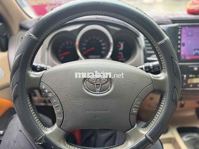 Toyota Fortuner 2010 Đen