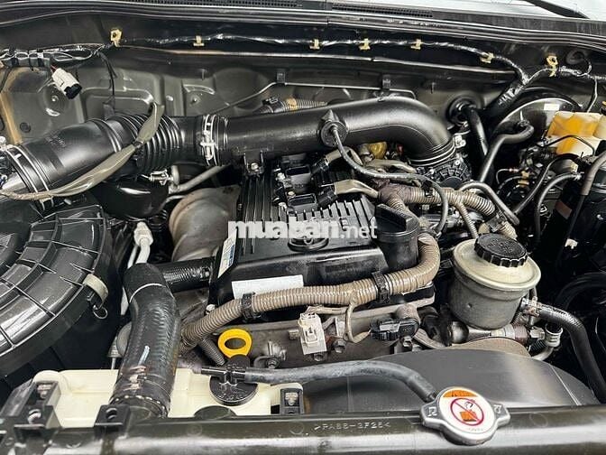 Toyota Fortuner 2010 Đen