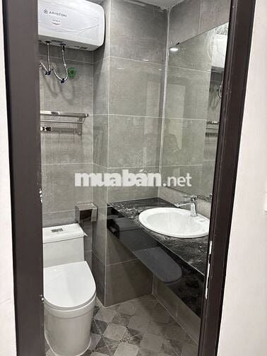 BÁN NHÀ HOÀNG QUỐC VIỆT – PHÂN LÔ ĐẸP – 7 TẦNG THANG MÁY – NGÕ THÔNG