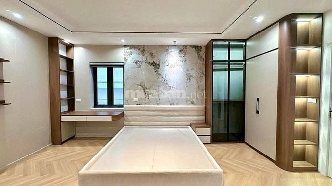 Nhà Đẹp Hoàng Văn Thái, Thanh Xuân 50m, 6 tầng, mt 8.4m, giá 15.3 tỷ.