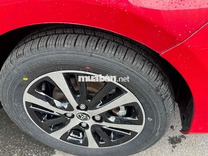 Toyota Vios màu Đỏ