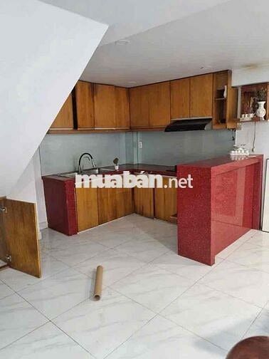 bán nhà 4 tầng 50m2 - 4PN - ngay chợ bình trị đông bình tân