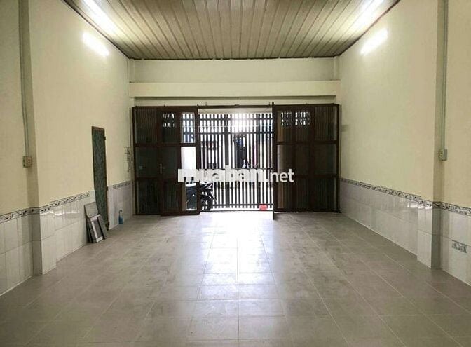 Cho thuê nhà nguyên căn dt 6×20 trống suốt. Mặt tiền đường lớn