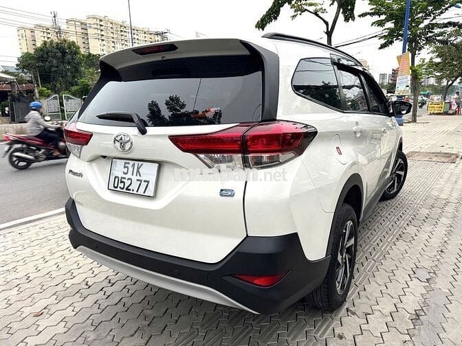 Toyota Rush 2021 siêu siêu lướt 5,700 Km như mới.