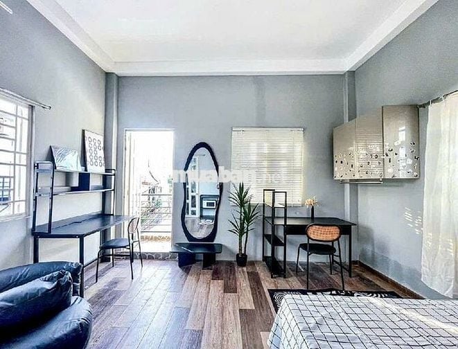 CHDV Mặt tiền đường Lê Văn Lương. Dòng tiền 18tr/tháng. Khu sầm uất