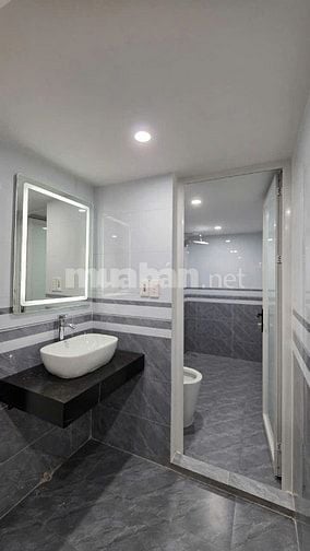 Bán nhà phố Linh Lang - Đào Tấn, 3 ngủ 