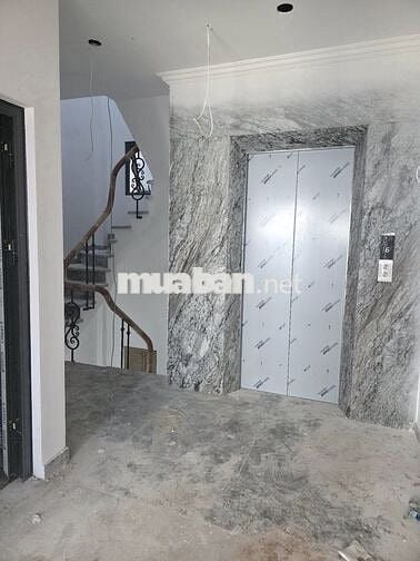 BÁN NHÀ PHÂN LÔ VIP – PHẠM TUẤN TÀI – 7 TẦNG THANG MÁY – Ô TÔ TRÁNH