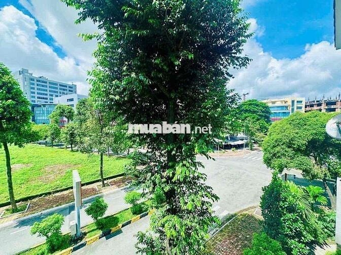 KTX Gần Cao Đẳng Sài Gòn , FPT , Viễn Đông ( Chat Trực Tiếp NHÉ)