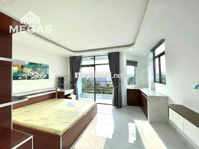 PHÒNG FULL NỘI THẤT BAN CÔNG NGAY TÔ KÝ - CVPM - ĐH GTVT