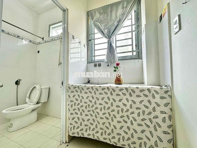 🔴Studio cửa sổ đón nắng ngay Trần Bá Giao