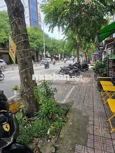 Nhà mặt tiền 4 lầu Minh Phụng - Q11( 3,3m x 12m) tiện kd - cho thuê
