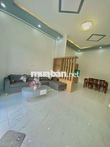 Nhà mới cần bán tại Phường Long Khánh mới