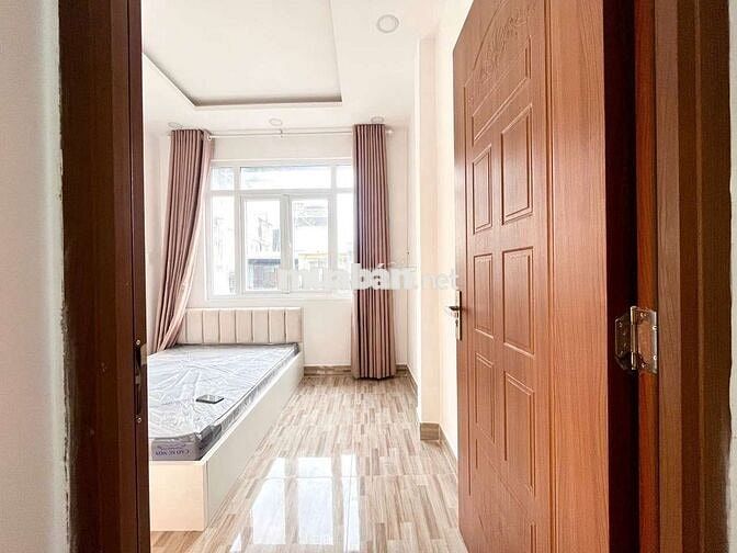 Chính chủ cho thuê phòng mới studio/2pn ngay đại học kinh tế Q10