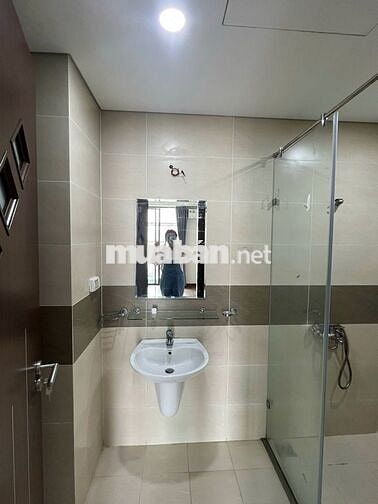 An Bình Plaza - Trần Bình 85m2 3PN đồ cơ bản,cho LVP giá tốt 13,5tr/th