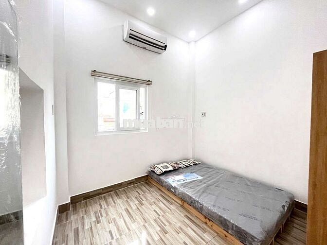 Chính chủ cho thuê phòng mới studio/2pn ngay đại học kinh tế Q10