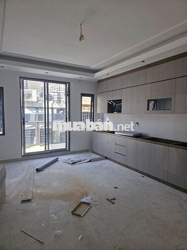 BÁN NHÀ PHÂN LÔ VIP – PHẠM TUẤN TÀI – 7 TẦNG THANG MÁY – Ô TÔ TRÁNH