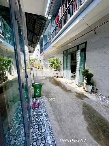 BÁN NHÀ QUẬN 8 1Ty150 SỔ HỒNG RIÊNG 40,5M², HẺM XE BA GÁC 3M TPHCM