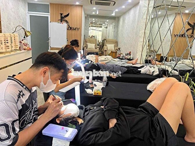 sang nhượng mặt tiền kinh doanh nails nối mi
