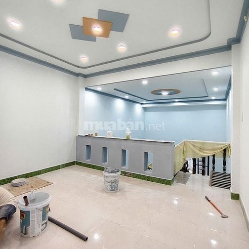 Bán nhà đẹp 3pn ,2w ,phòng khách rộng DT: 4*14m 1T+ lầu