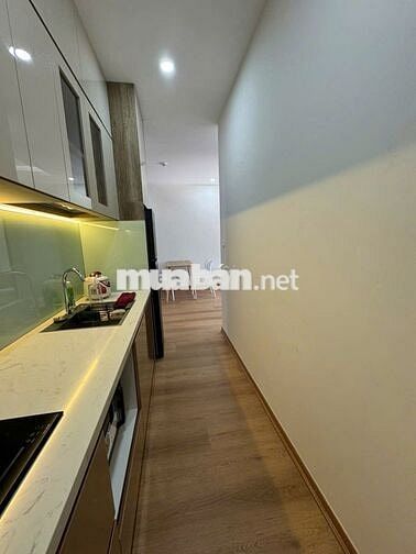 Cho thuê căn hộ chung cư 2 phòng ngủ, full nội thất đẹp, đủ tiện nghi.